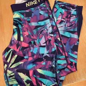 Nike work out capris